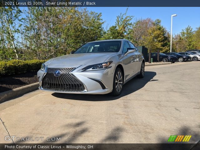 2021 Lexus ES 300h in Silver Lining Metallic