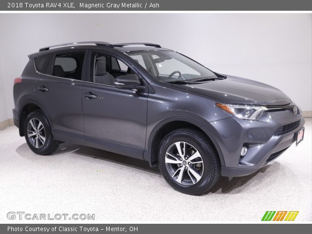2018 Toyota RAV4 XLE in Magnetic Gray Metallic