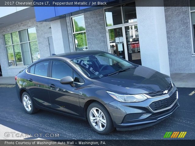 2017 Chevrolet Cruze LT in Pepperdust Metallic