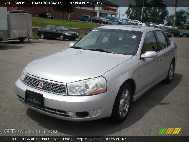 2005 Saturn L Series L300 Sedan in Silver Platinum