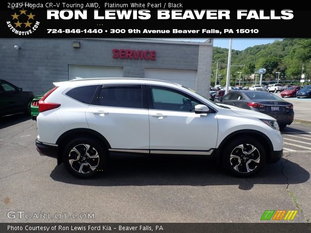 2019 Honda CR-V Touring AWD in Platinum White Pearl