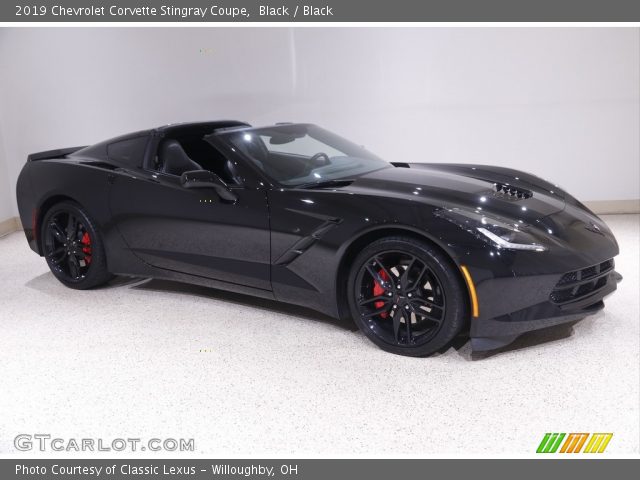 2019 Chevrolet Corvette Stingray Coupe in Black