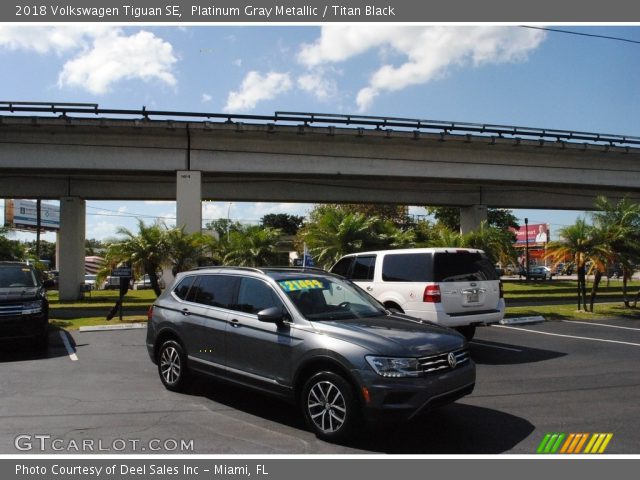 2018 Volkswagen Tiguan SE in Platinum Gray Metallic