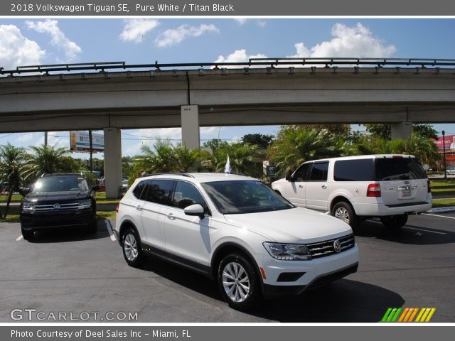 2018 Volkswagen Tiguan SE in Pure White