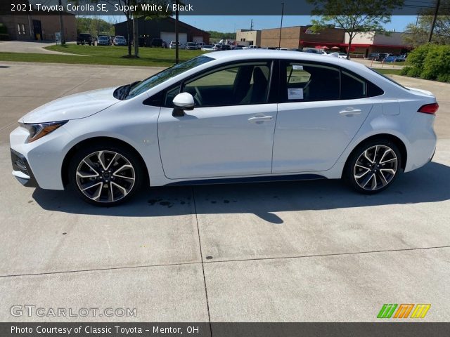 2021 Toyota Corolla SE in Super White