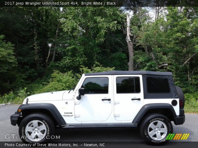 2017 Jeep Wrangler Unlimited Sport 4x4 in Bright White