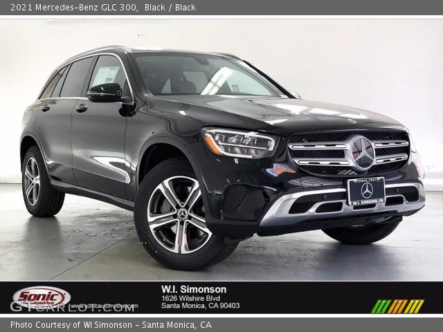 2021 Mercedes-Benz GLC 300 in Black