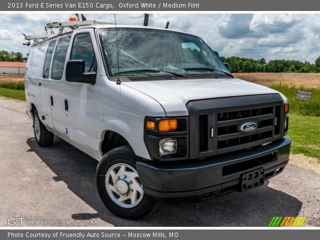 2013 Ford E Series Van E150 Cargo in Oxford White