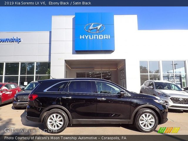 2019 Kia Sorento LX V6 in Ebony Black