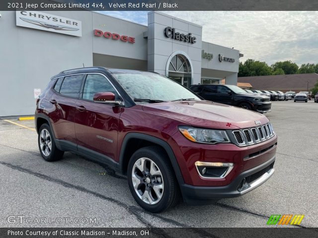 2021 Jeep Compass Limited 4x4 in Velvet Red Pearl
