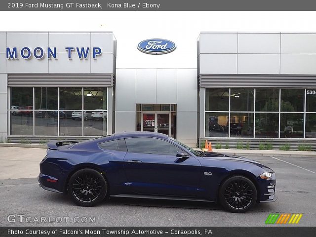 2019 Ford Mustang GT Fastback in Kona Blue