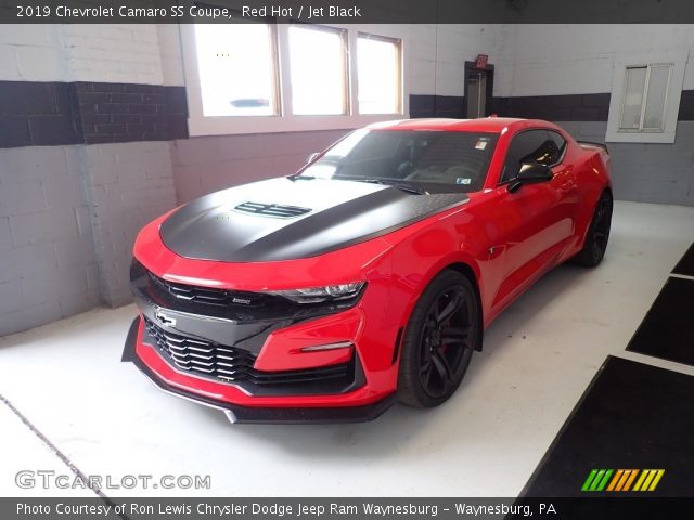 2019 Chevrolet Camaro SS Coupe in Red Hot