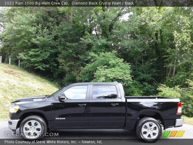 2021 Ram 1500 Big Horn Crew Cab in Diamond Black Crystal Pearl