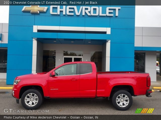 2020 Chevrolet Colorado LT Extended Cab in Red Hot