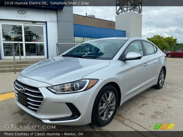 2018 Hyundai Elantra SEL in Symphony Silver