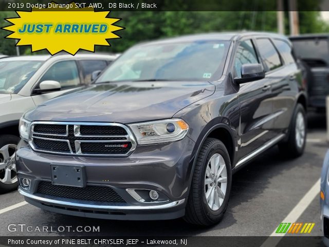 2019 Dodge Durango SXT AWD in DB Black