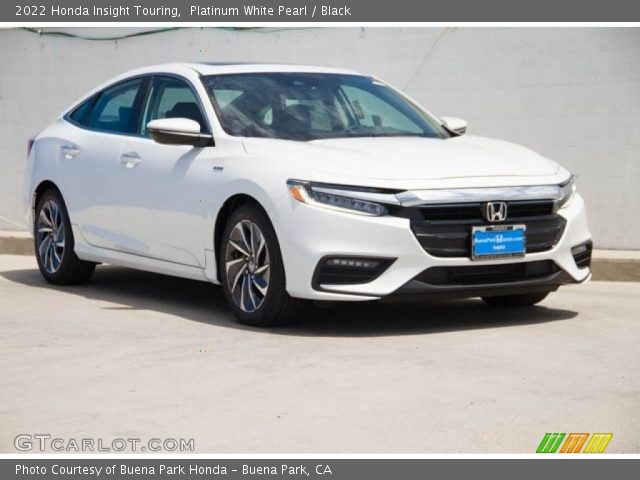 2022 Honda Insight Touring in Platinum White Pearl
