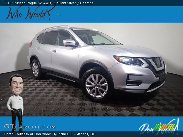 2017 Nissan Rogue SV AWD in Brilliant Silver