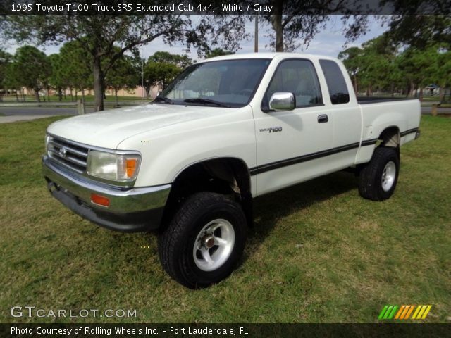 1995 Toyota T100 Truck SR5 Extended Cab 4x4 in White