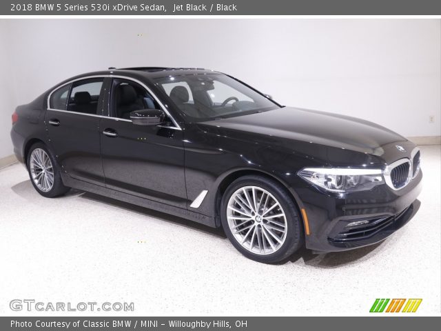 2018 BMW 5 Series 530i xDrive Sedan in Jet Black