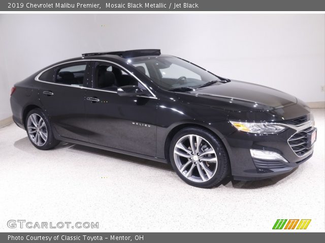 2019 Chevrolet Malibu Premier in Mosaic Black Metallic