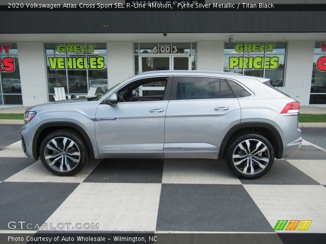 2020 Volkswagen Atlas Cross Sport SEL R-Line 4Motion in Pyrite Silver Metallic