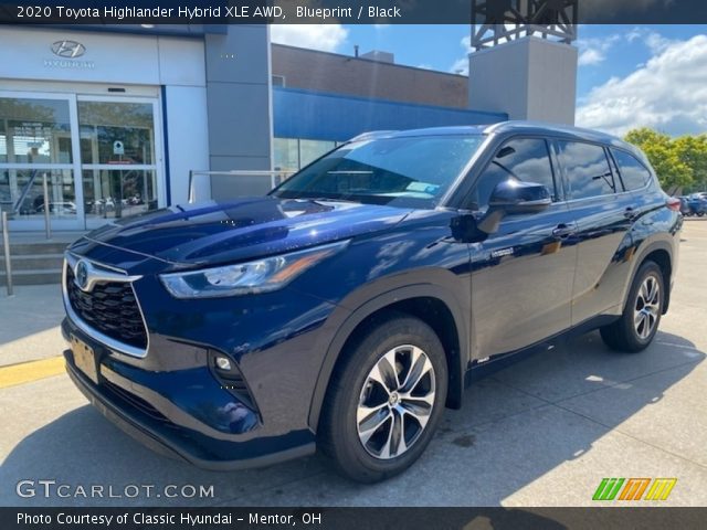 2020 Toyota Highlander Hybrid XLE AWD in Blueprint