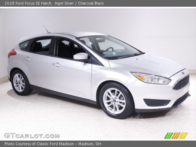 2018 Ford Focus SE Hatch in Ingot Silver