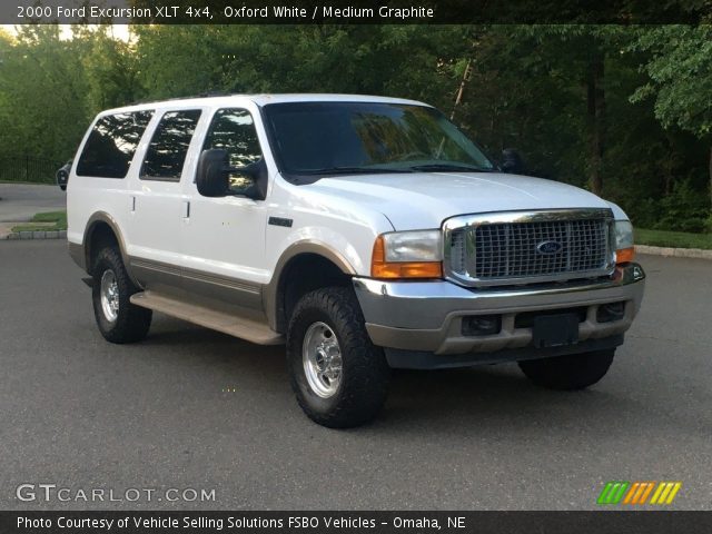 2000 Ford Excursion XLT 4x4 in Oxford White