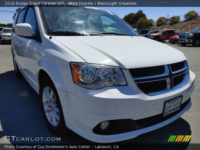 2019 Dodge Grand Caravan SXT in White Knuckle