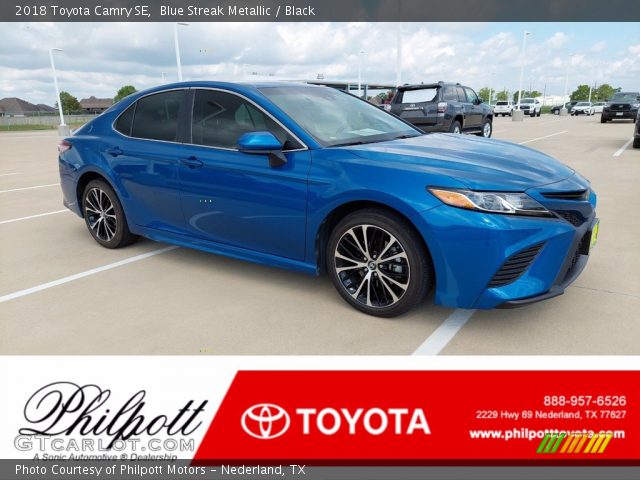 2018 Toyota Camry SE in Blue Streak Metallic