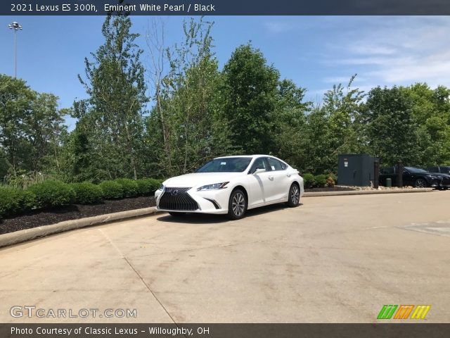 2021 Lexus ES 300h in Eminent White Pearl