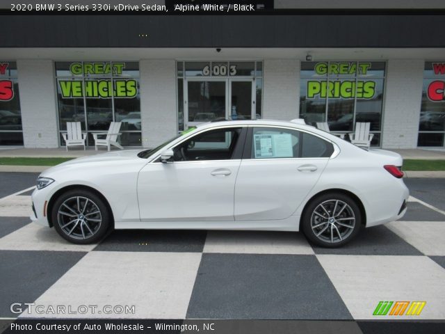 2020 BMW 3 Series 330i xDrive Sedan in Alpine White