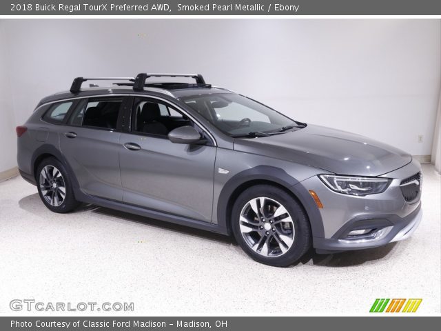 2018 Buick Regal TourX Preferred AWD in Smoked Pearl Metallic