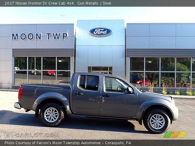 2017 Nissan Frontier SV Crew Cab 4x4 in Gun Metallic