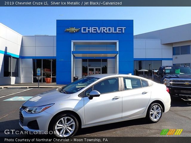 2019 Chevrolet Cruze LS in Silver Ice Metallic