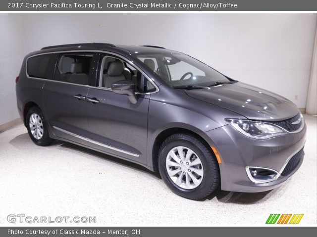 2017 Chrysler Pacifica Touring L in Granite Crystal Metallic