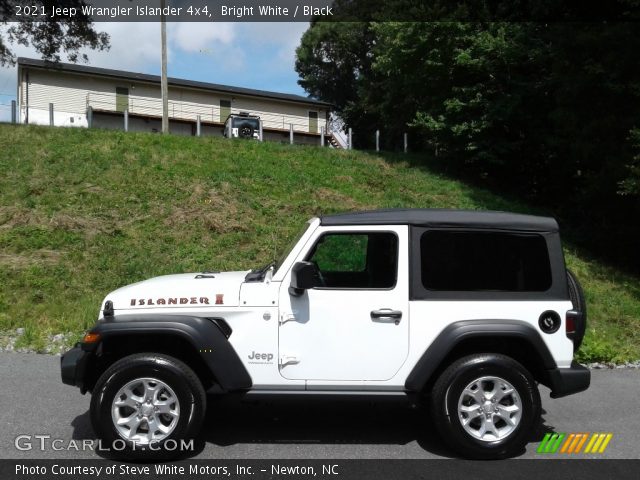 2021 Jeep Wrangler Islander 4x4 in Bright White