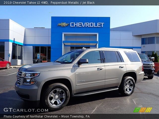 2019 Chevrolet Tahoe LS 4WD in Pepperdust Metallic