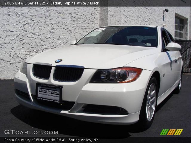 2006 BMW 3 Series 325xi Sedan in Alpine White