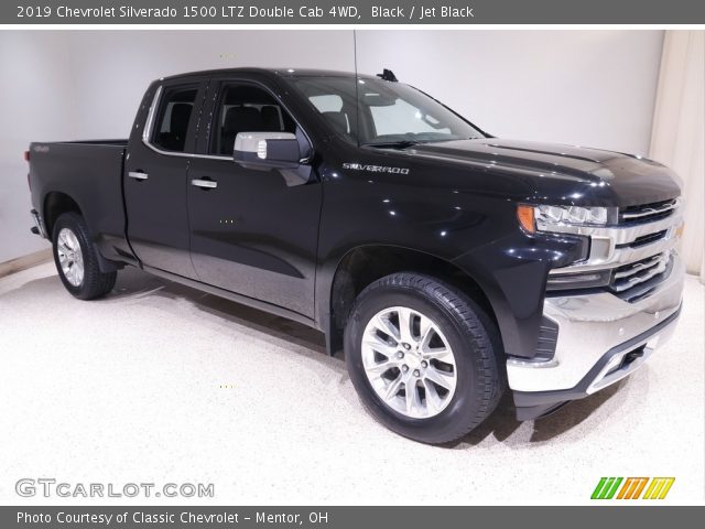2019 Chevrolet Silverado 1500 LTZ Double Cab 4WD in Black