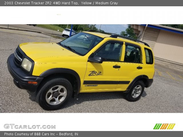 2003 Chevrolet Tracker ZR2 4WD Hard Top in Yellow