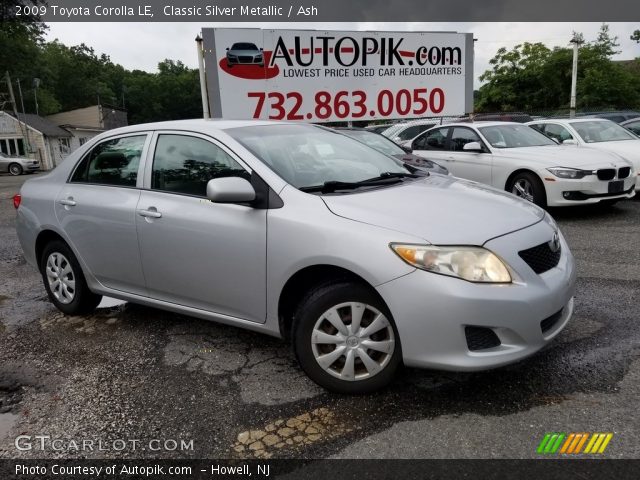 2009 Toyota Corolla LE in Classic Silver Metallic