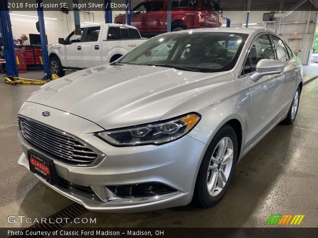 2018 Ford Fusion SE in Ingot Silver
