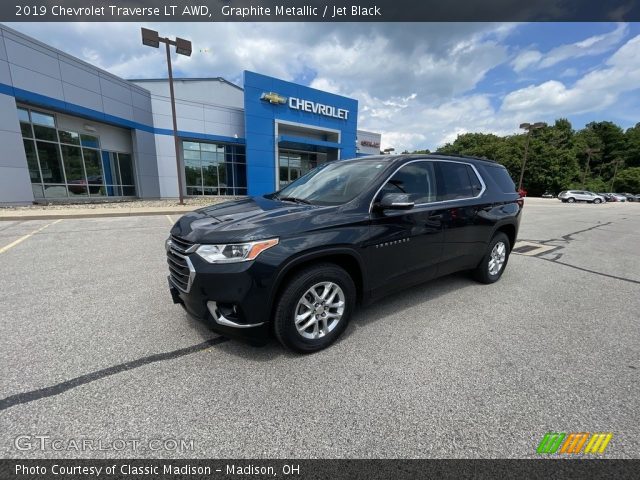 2019 Chevrolet Traverse LT AWD in Graphite Metallic