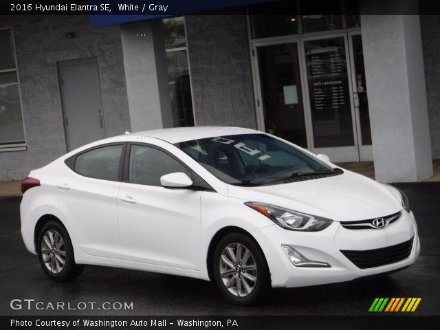 2016 Hyundai Elantra SE in White