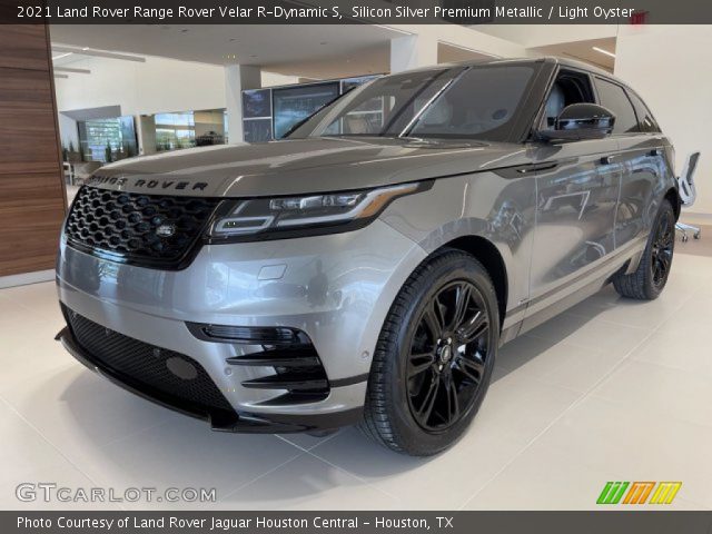 2021 Land Rover Range Rover Velar R-Dynamic S in Silicon Silver Premium Metallic