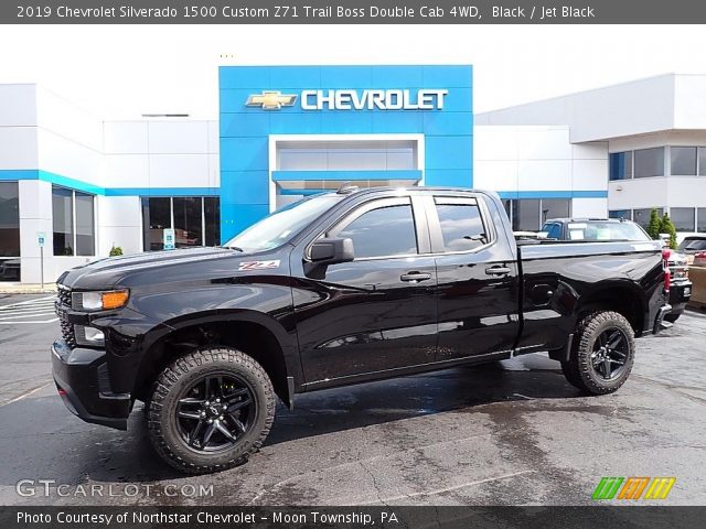 2019 Chevrolet Silverado 1500 Custom Z71 Trail Boss Double Cab 4WD in Black