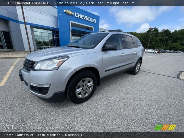 2017 Chevrolet Traverse LS in Silver Ice Metallic