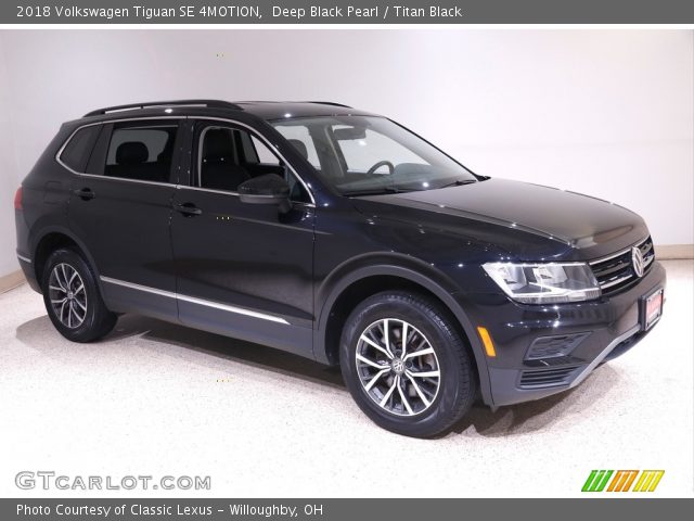 2018 Volkswagen Tiguan SE 4MOTION in Deep Black Pearl